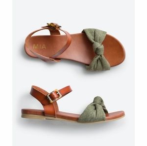 Addilynn Fabric Knot Sandal
